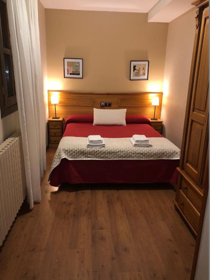 Apartamentos Casa Lavedan تراماكاستيّا دي تينا المظهر الخارجي الصورة