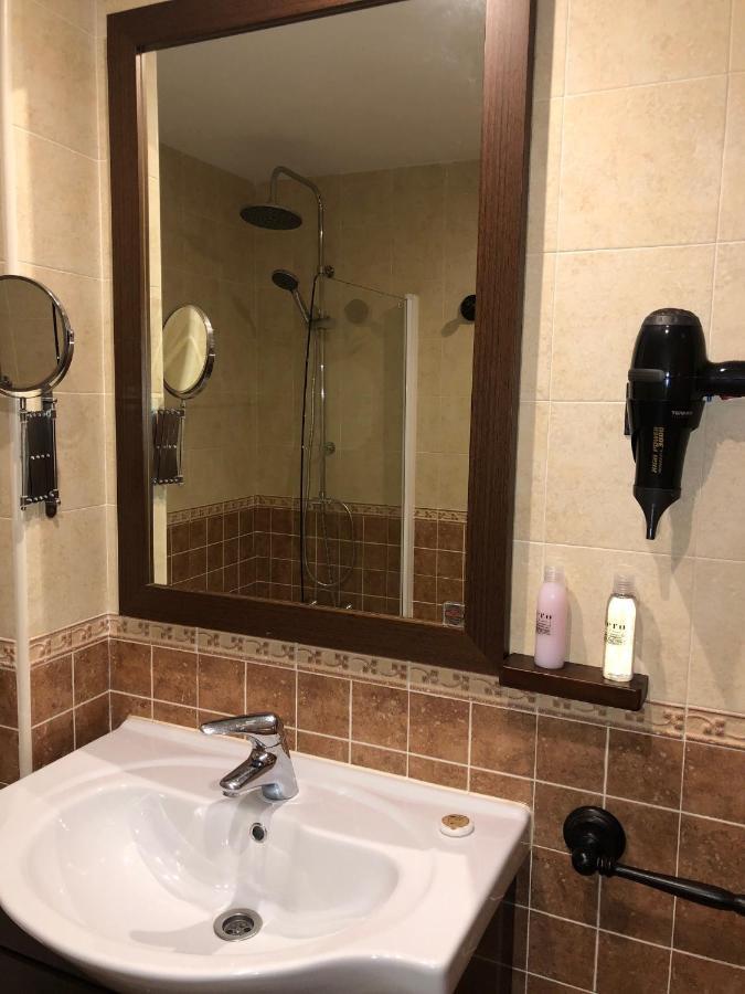 Apartamentos Casa Lavedan تراماكاستيّا دي تينا المظهر الخارجي الصورة