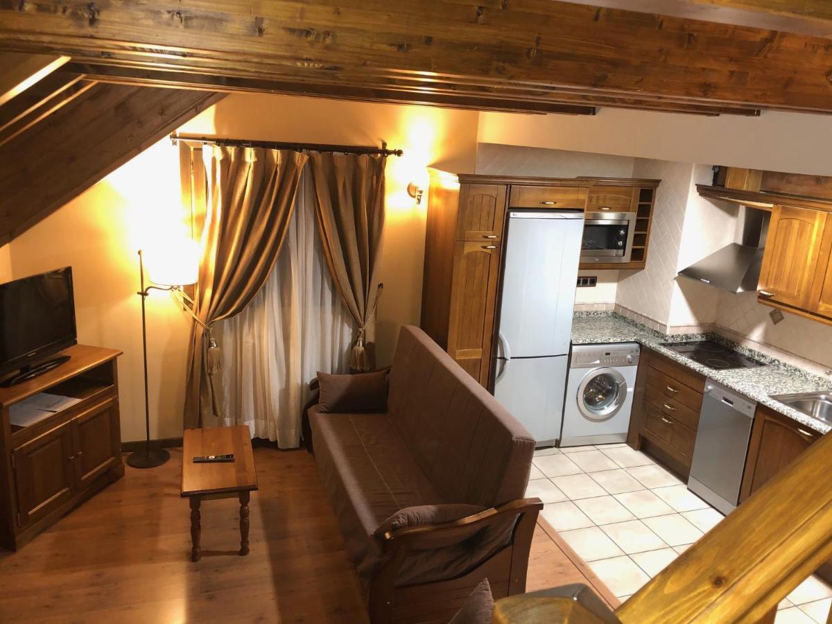 Apartamentos Casa Lavedan تراماكاستيّا دي تينا المظهر الخارجي الصورة